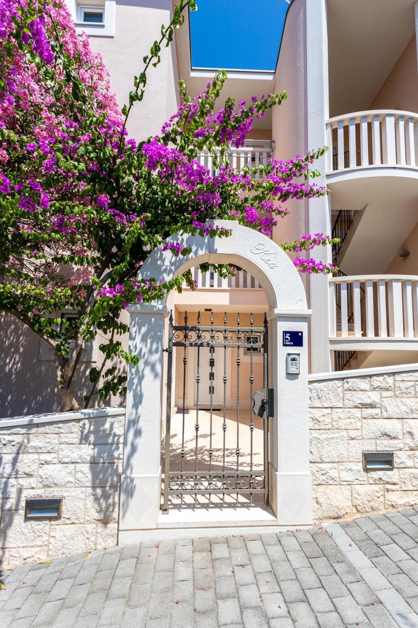 Appartement Keti Pool & Wellness *